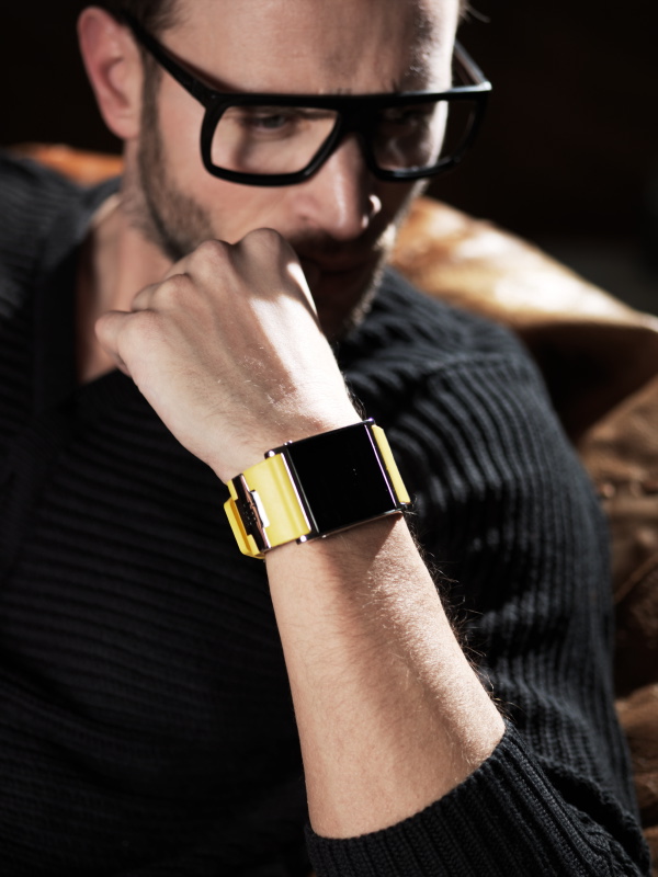 ad/130501IM_WATCH\LUCA_PATRONE_IM_WATCH04.JPG